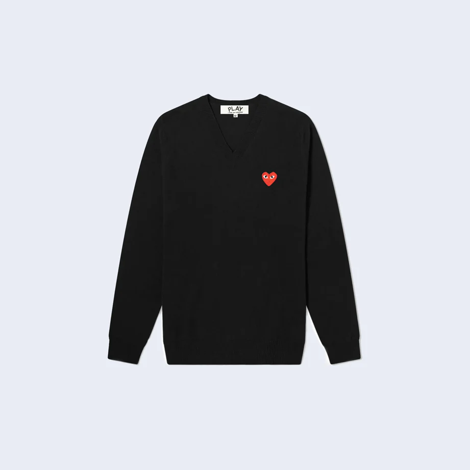 V-Neck Red Heart - Image 3